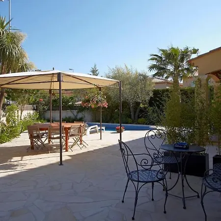 Apartmán Dans Avec Piscine *